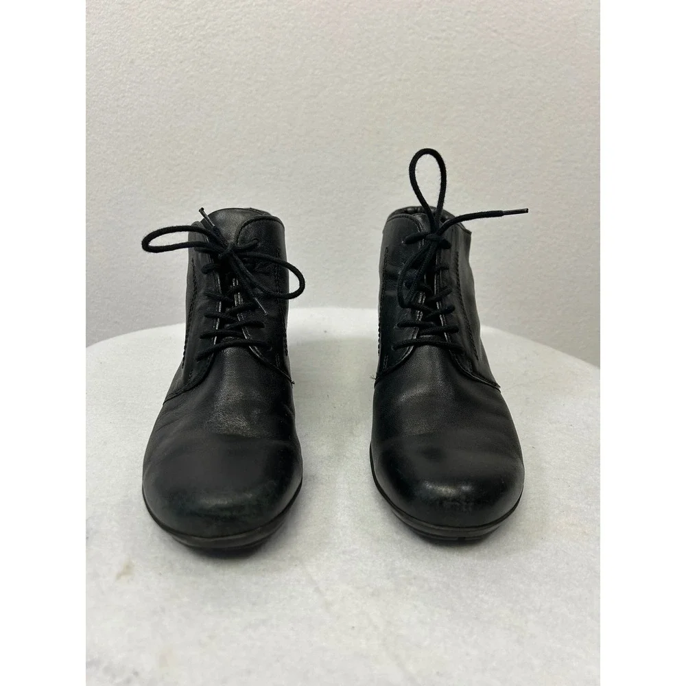 Dark Academia Gabor Womens 5/7.5‎ Black Leather Hovercraft Low Heel Booties